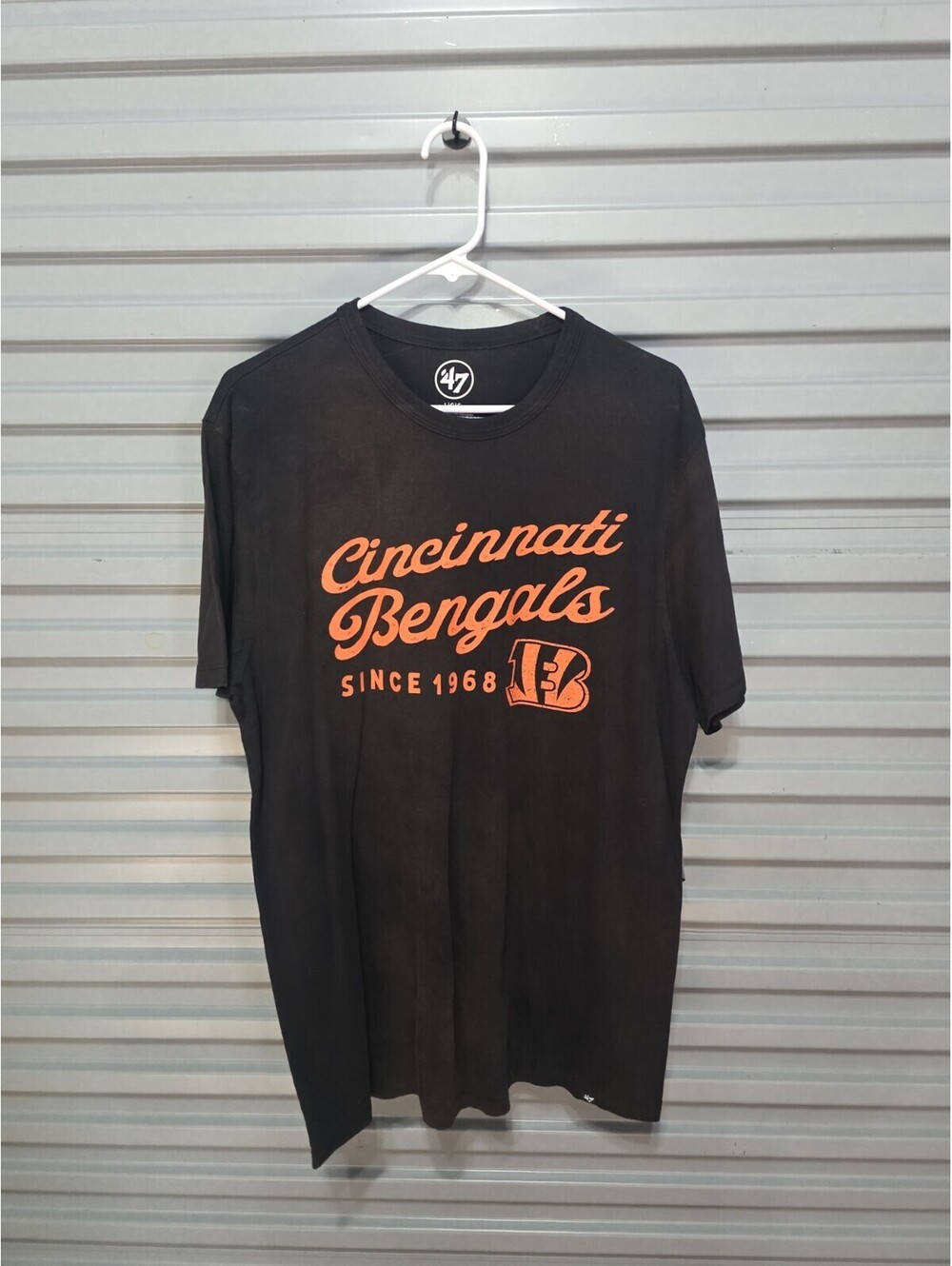 ’47 NFL Cincinnati Bengals T-Shirt Black with Orange Graphic Faded look Men's L